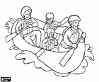 Familia, padre, madre, hijo y hija, navegando y remando en una canoa, equipados con cascos y salvavidas