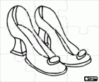 Puzzle de un par de elegantes zapatos de tacón alto