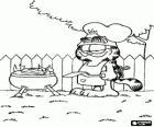Garfield preparando una barbacoa en el jardín