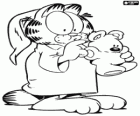 Garfield y Pooky preparados para ir a dormir